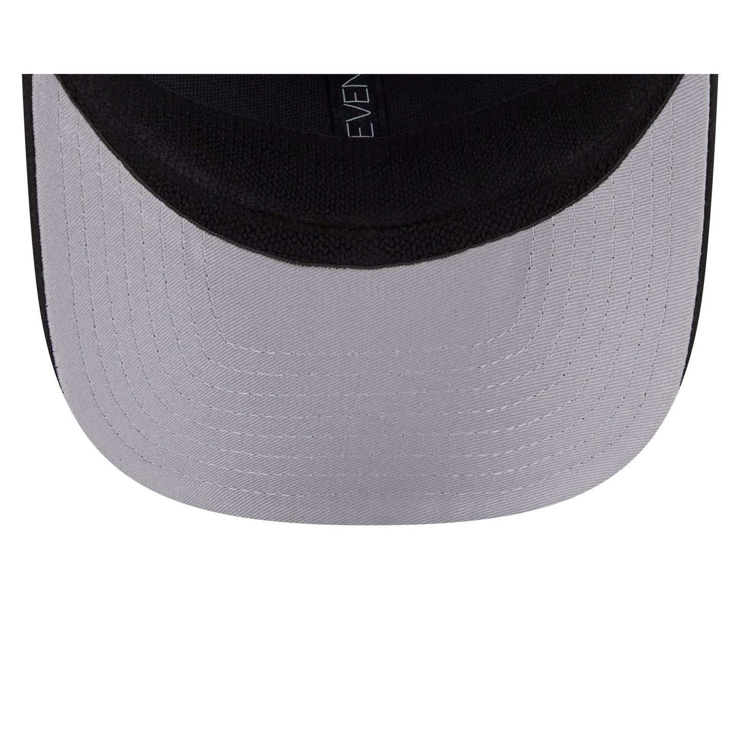Anaheim Ducks Simple 9SEVENTY Trucker Hat
