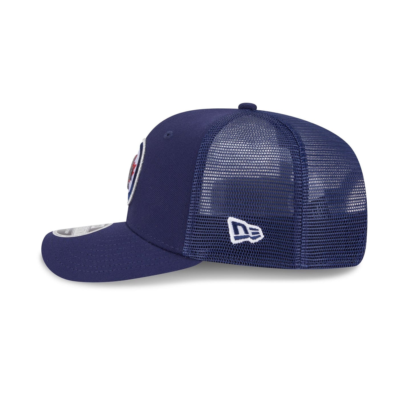 Winnipeg Jets Simple 9SEVENTY Trucker Hat