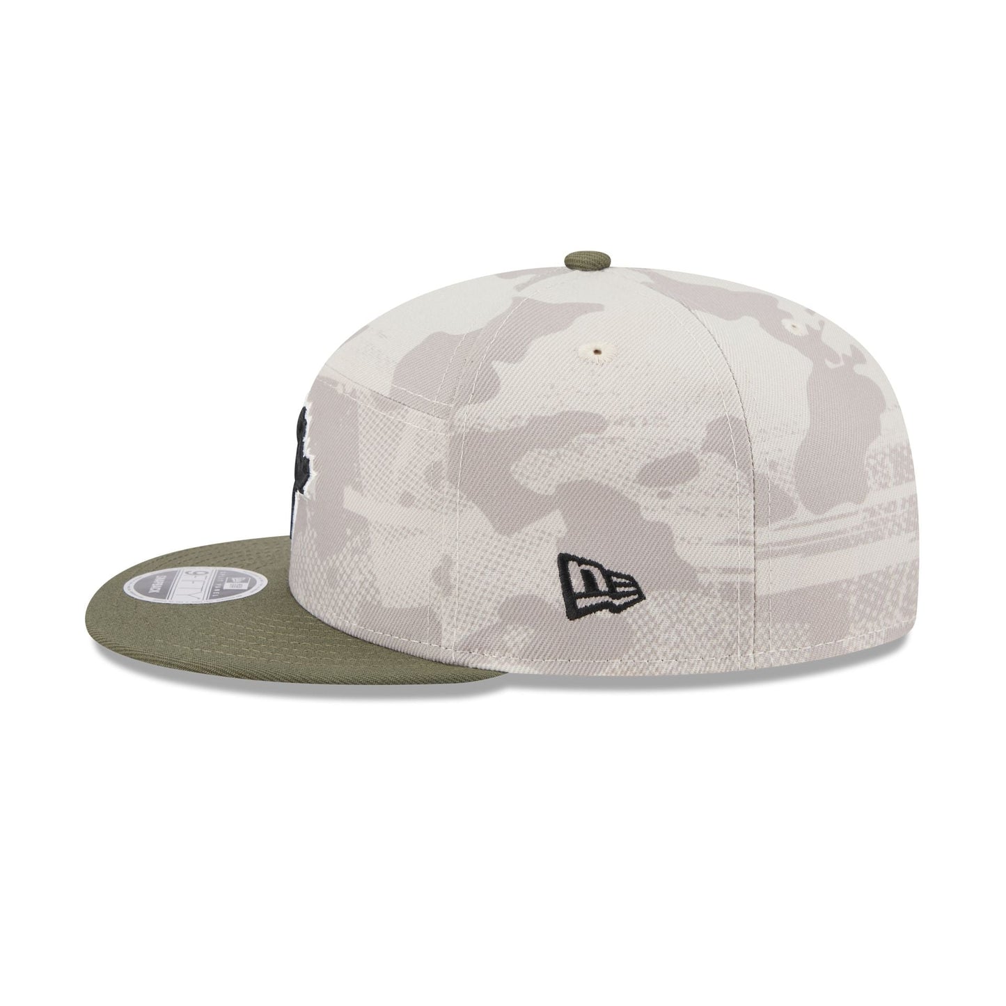 Toronto Blue Jays Armed Forces Day 2025 Split Panel 9FIFTY Snapback Hat