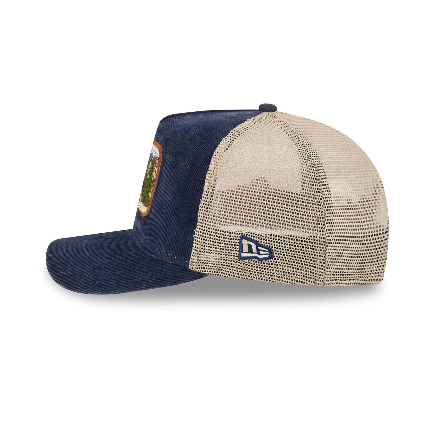 Toronto Maple Leafs Vintage Landscape 9FIFTY A-Frame Trucker Hat