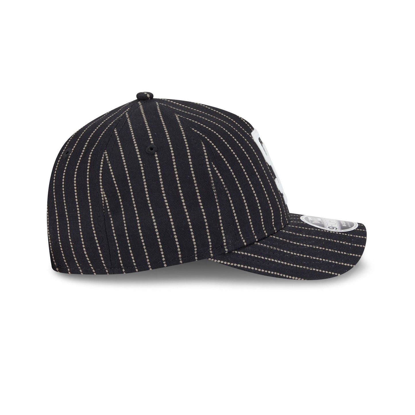 San Francisco Giants Dotted Pinstripe 9FORTY M-Crown A-Frame Adjustable Hat