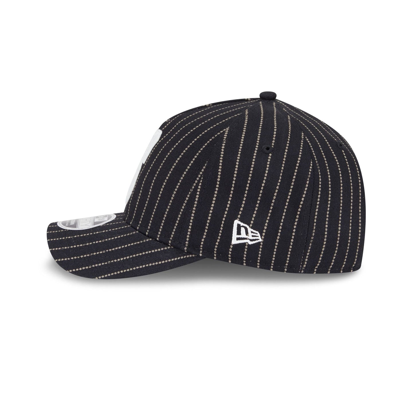 Seattle Mariners Dotted Pinstripe 9FORTY M-Crown A-Frame Adjustable Hat