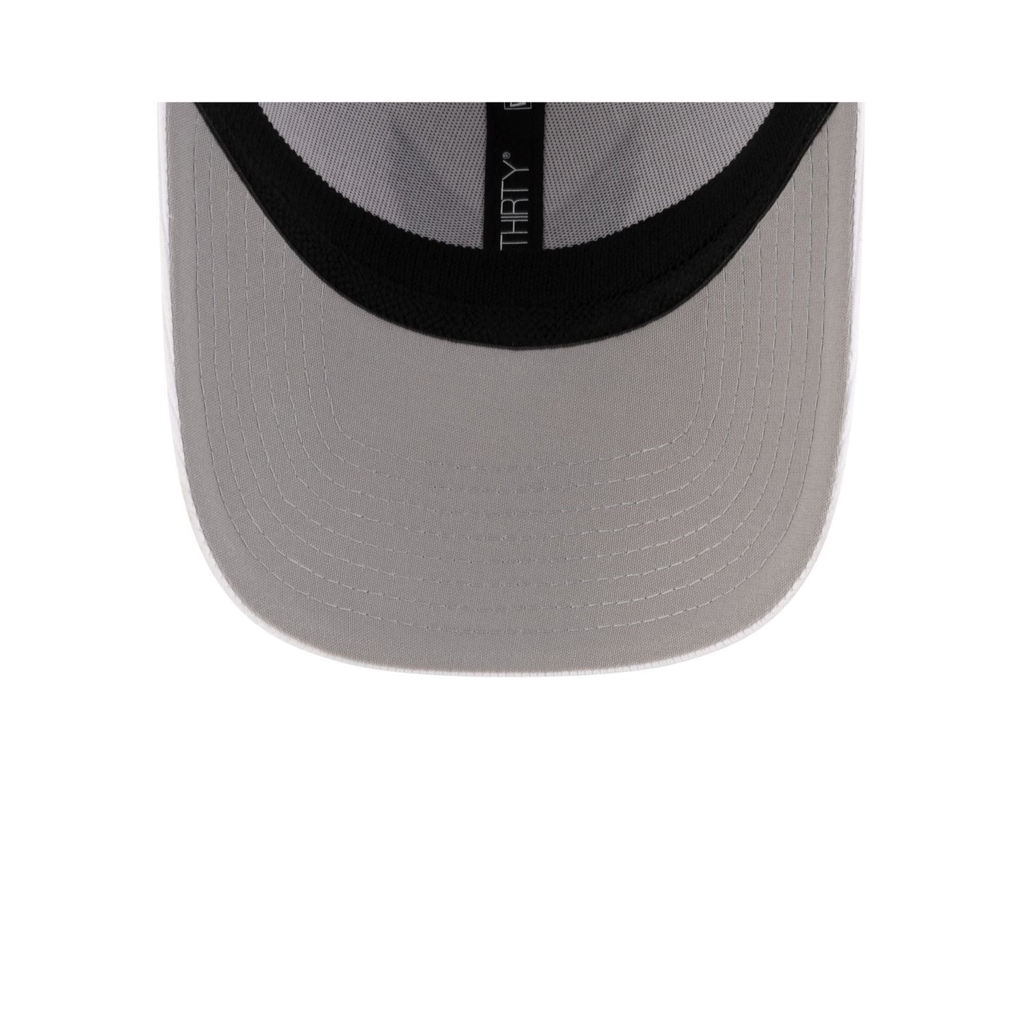 St. Louis Battlehawks White 39THIRTY Stretch Fit Hat