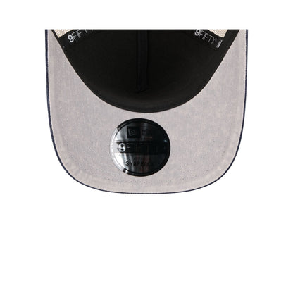 Toronto Maple Leafs Vintage Landscape 9FIFTY A-Frame Trucker Hat