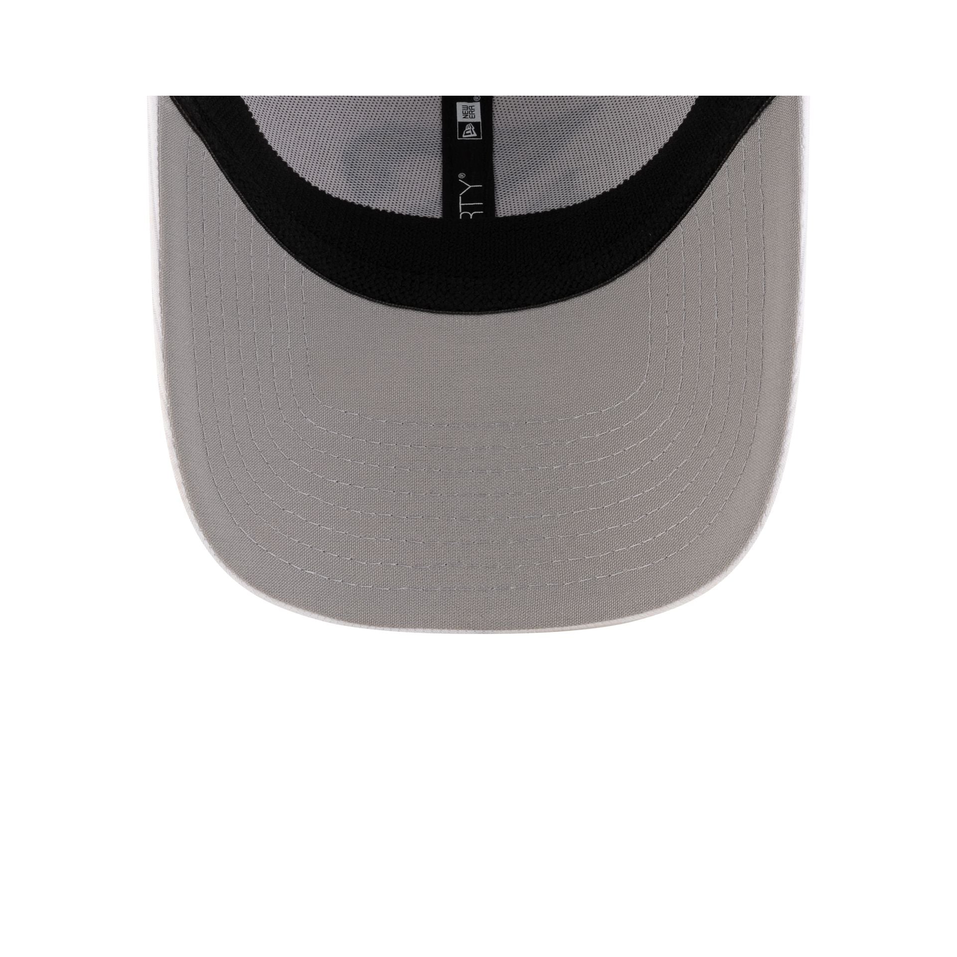 Arlington Renegades White 39THIRTY Stretch Fit Hat