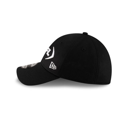 UFL Black 39THIRTY Stretch Fit Hat