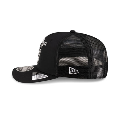 SpongeBob SquarePants 25th Anniversary 9SEVENTY Stretch-Snap Hat