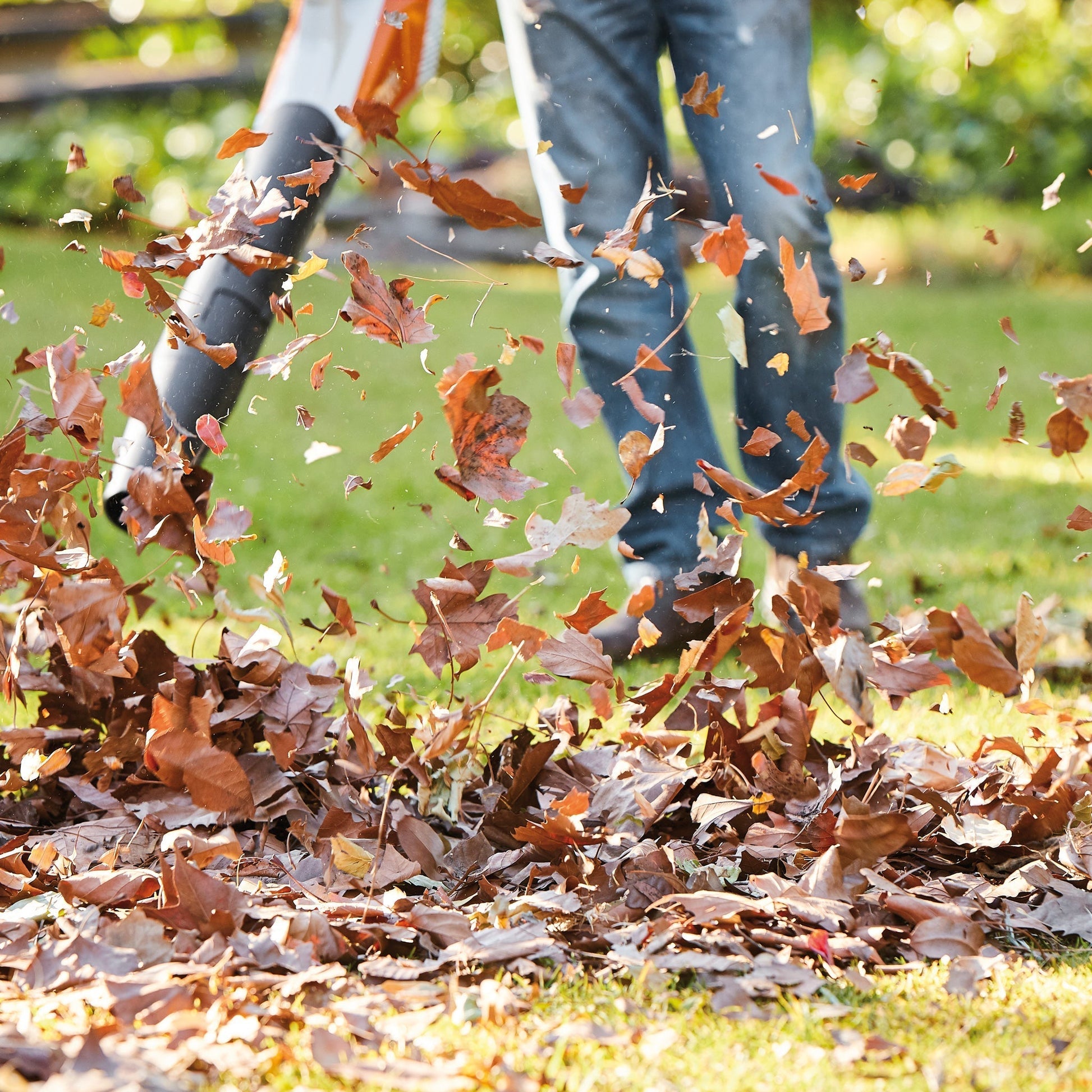BGA 57 Cordless Leaf Blower